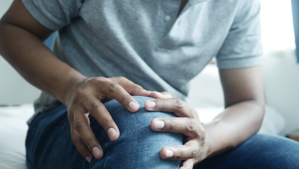 Effective Ways to Relieve Knee Pain Naturally