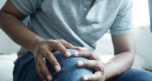 Effective Ways to Relieve Knee Pain Naturally